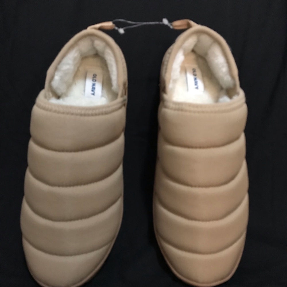 Old Navy Beige Quilted Slippers